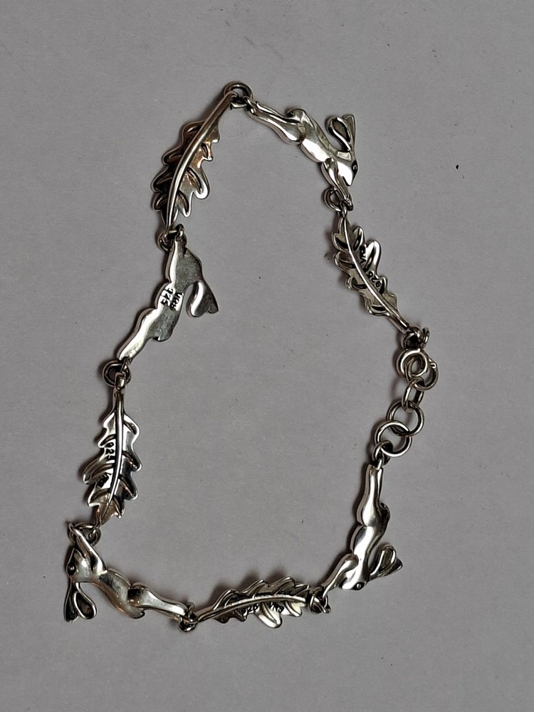 Sterling Silver Hare and Oak Leaf Bracelet