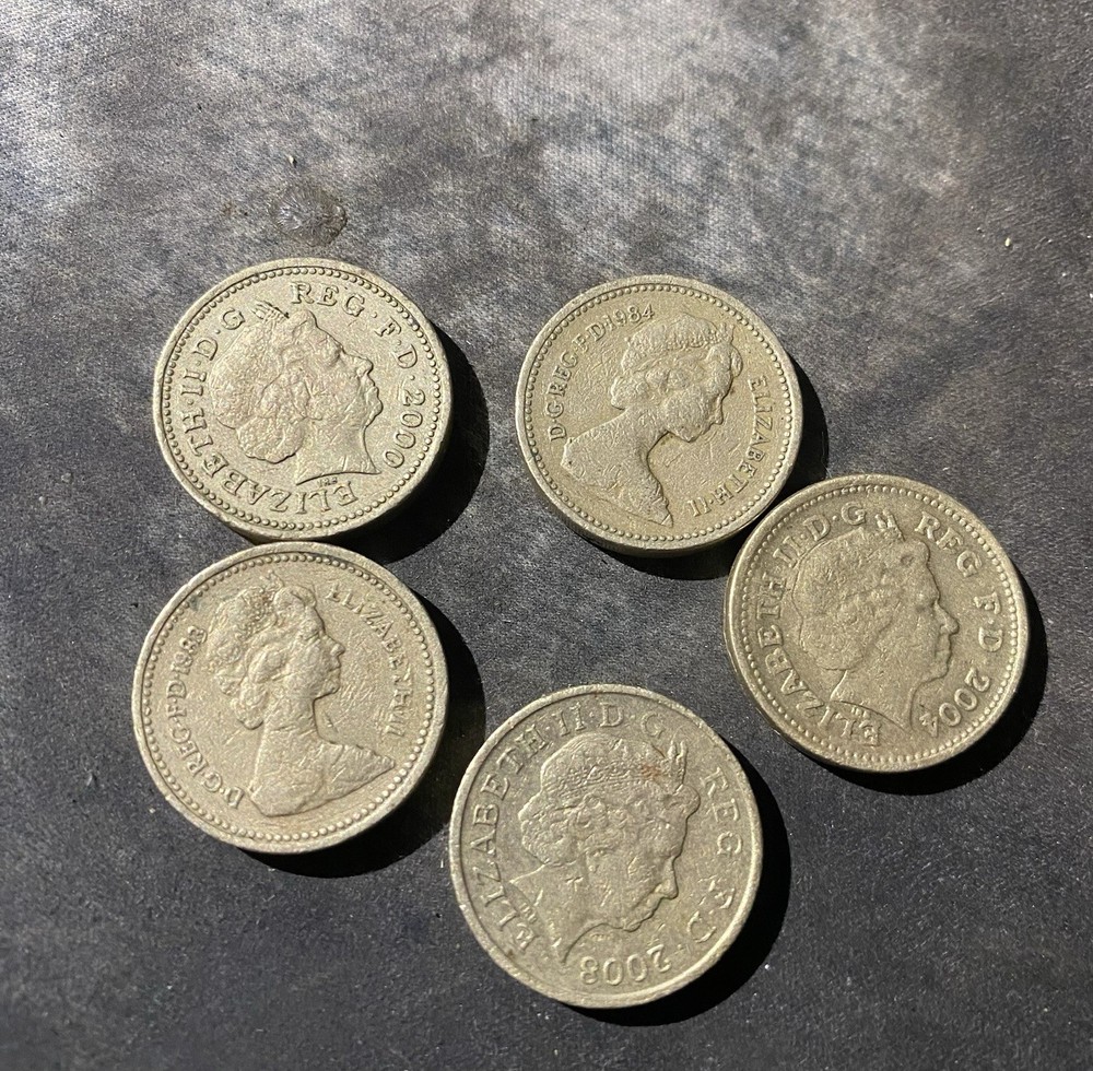 Great British Old Pound Coins (5)