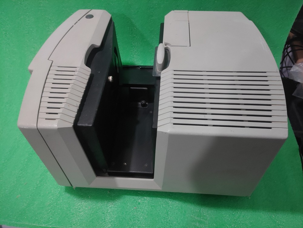 HunterLab ColorQuest XE Spectrophotometer .