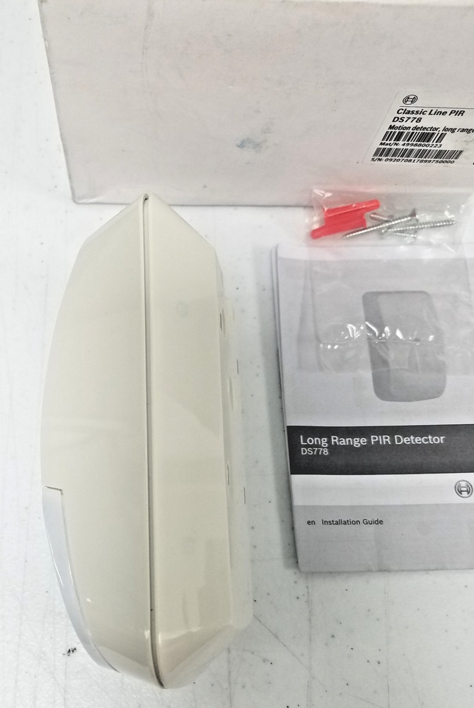Bosch Classic Line PIR DS778 Motion Detector Sensor, Long Range 200Ft. NOB