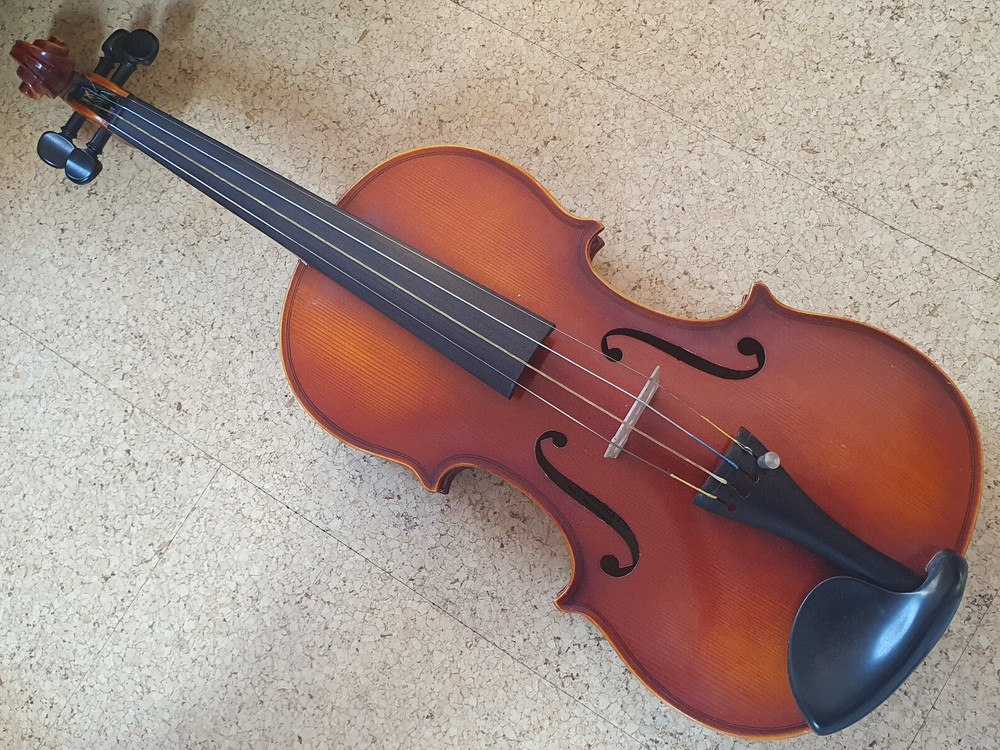 nice, old German 4/4 Violin "Stradivarius" Nicely flamed back! Cracks at Front!