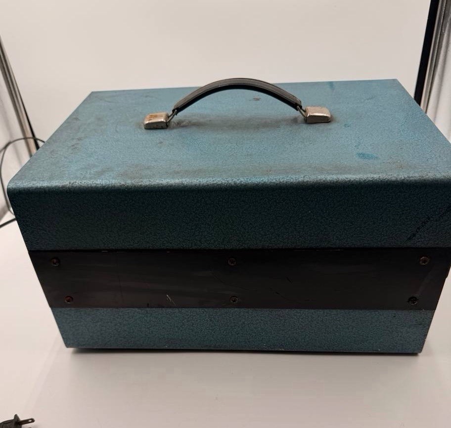 Vintage CONAR Model 251 Oscilloscope – Tested & Working