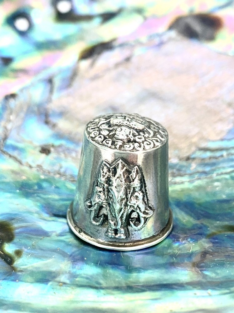 Vintage Siam Sterling Silver Buddha Religious Thimble