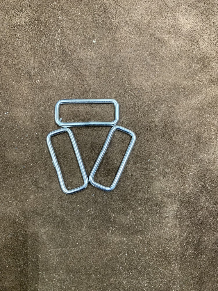 1 1/2” Nickle Plated Split Rectangle Loop Steel