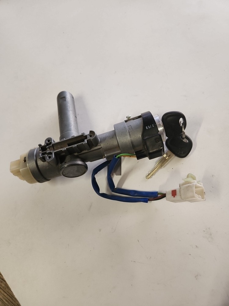 Oem HYUNDAI SANTA FE Ignition W/Key