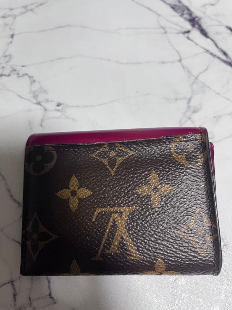 LOUIS VUITTON Tri-Fold Wallet Excellent Condition