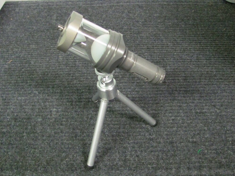 LED Flashlight - The Wilderness Kit