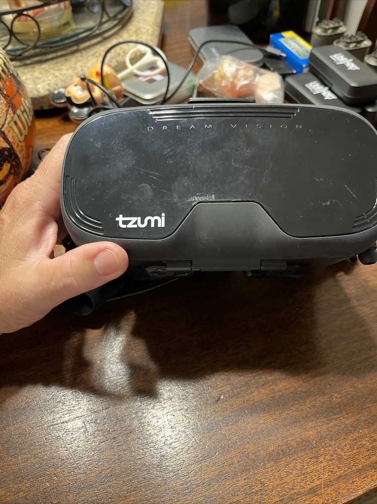 TZUMI DREAM VISION VIRTUAL REALITY VR SMARTPHONE HEADSET BLACK IOS/ANDROID READY