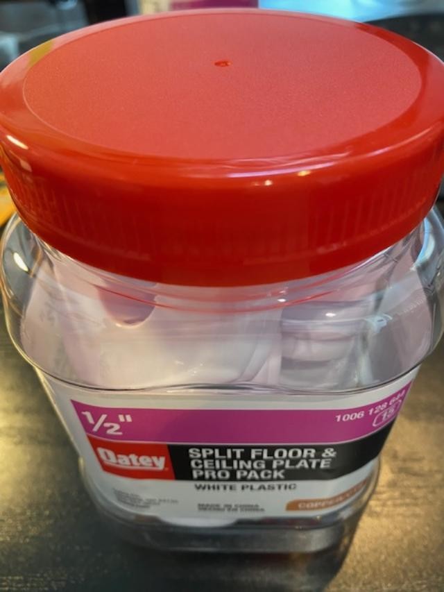 Oatey Split Flange White Plastic Escutcheon Plate 1/2" 20 Pack HDC9696