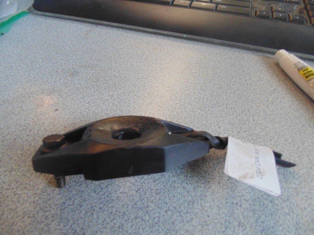 2004 CAN-AM TRAXTER MAX STD & MAX XT LATCH BASE 708000034