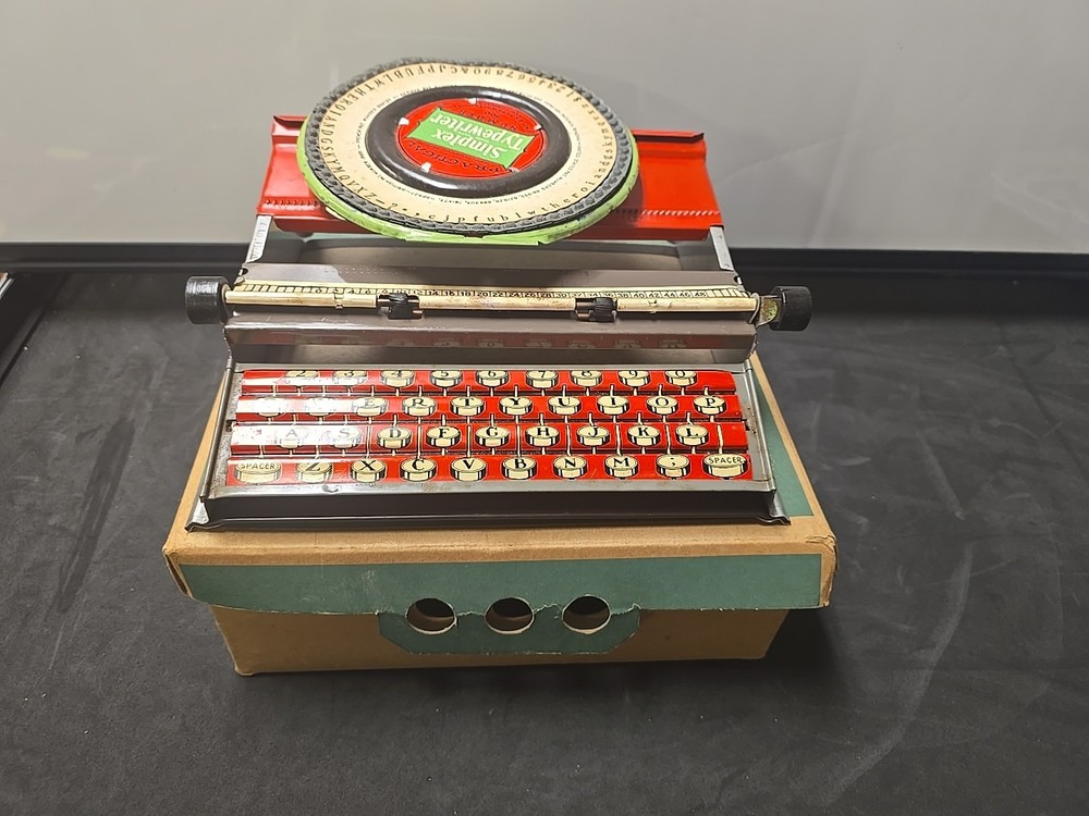 Rare 1902 Simplex Typewriter Number 200 with original box
