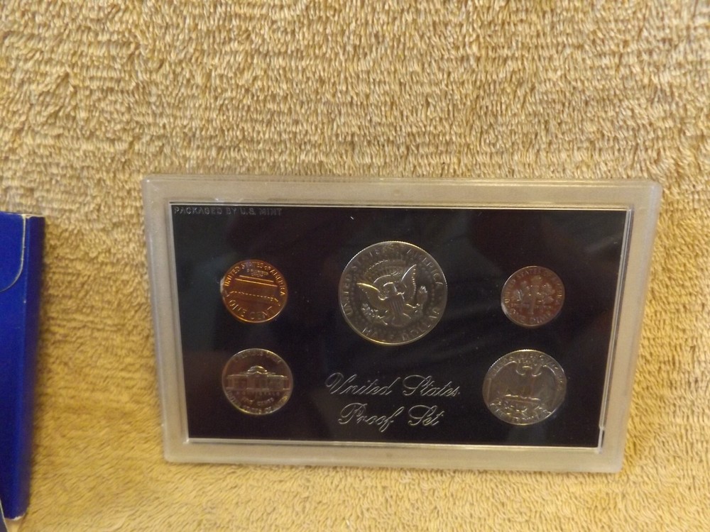UNITED STATES PROOF SET 1972 S in original packaging