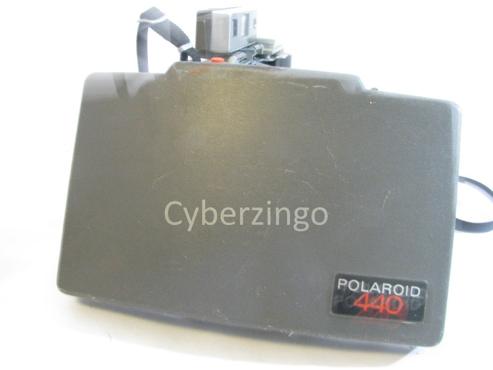 Polaroid 440 Folding Automatic Land Camera Vintage 1970s With Timer And Strap