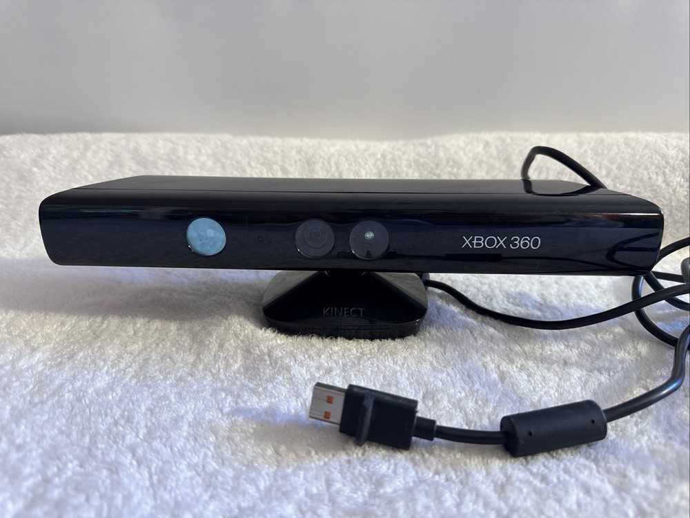 Microsoft 1414 Xbox 360 Kinect Sensor Bar Only Black With USB Cord