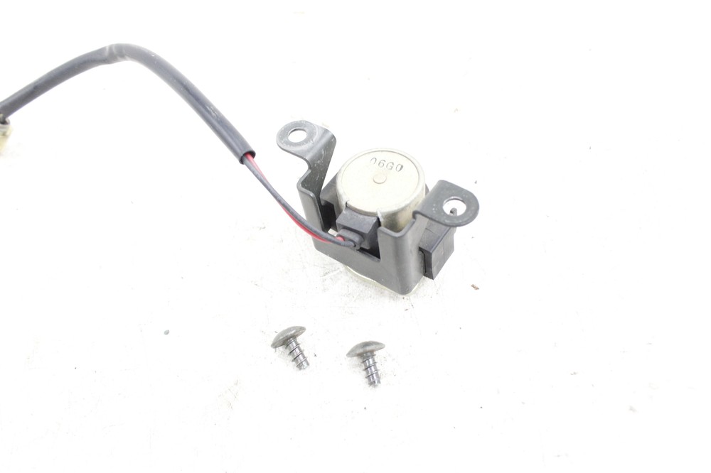 03-07 SUZUKI SV1000 BOOST SENSOR AIRBOX SENSOR