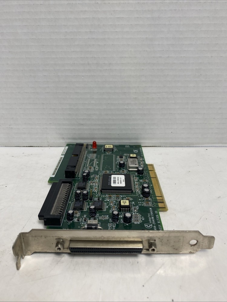 VINTAGE ADAPTEC AHA-2940W