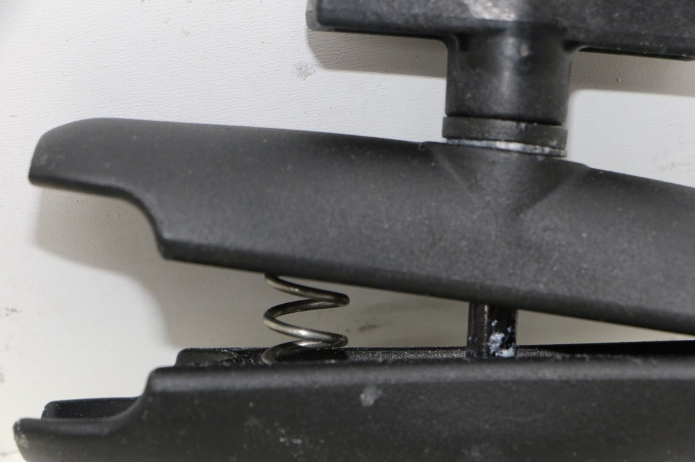 RAM-201U Ball Socket Double Arm Assembly Medium 1.5" Balls