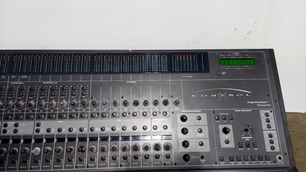 Digidesign Focusrite MC124 Control24 Protools Professional Mixer Console