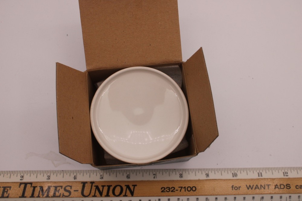 Vintage Crane Trinket Box R1C5