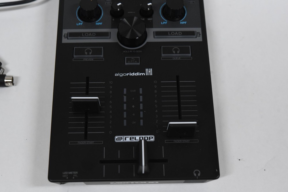 RELOOP MixTour All-In-One DJ Controller with Carry Case & Lightning Cable