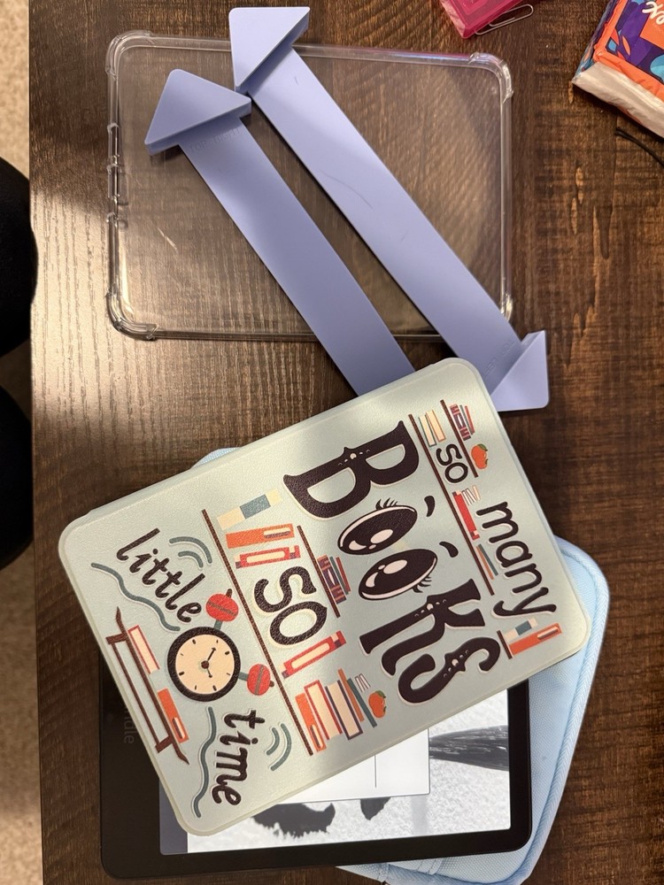 Amazon Kindle Paperwhite 7in 16GB eBook Reader Black with Bundle Cases