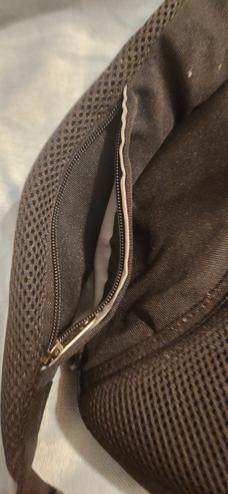 WATERFLY Black Daypack Backpack, Lightweight, Padded Straps, Compartments