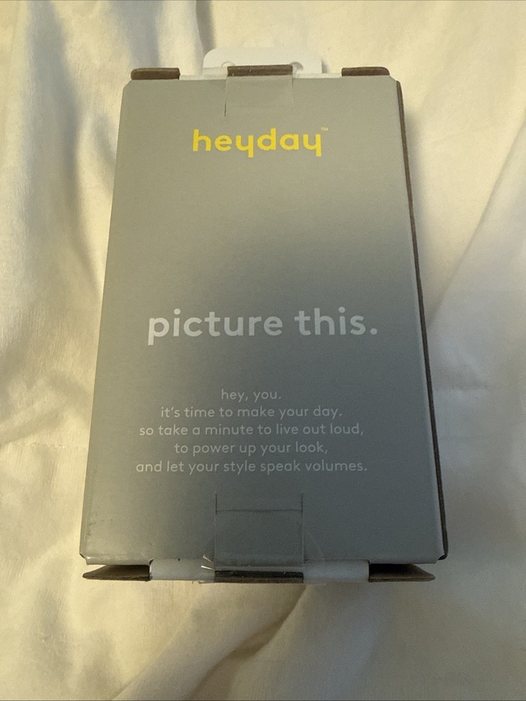 Heyday Single-use Camera With Built-in Flash 27 Exposures