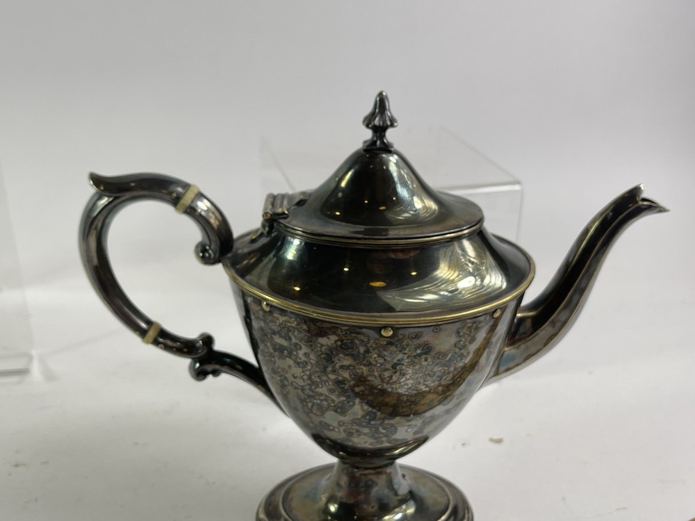 Vintage Pairpoint Silver Plate Coffee Tea Pot 8" Tall