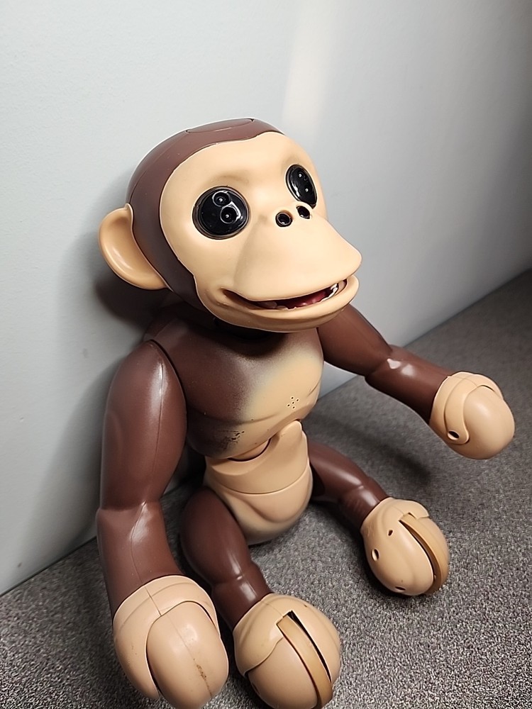 ZOOMER CHIMP MONKEY INTERACTIVE PET BY SPIN MASTER Retired No Charger,not Tested