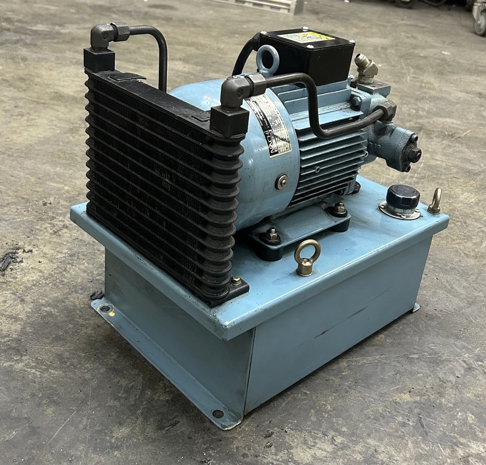Nachi NSP-10-15V1A3-12 Compact Variable Pump Unit w/ 1.5kW, 3-Phase Induction Mo