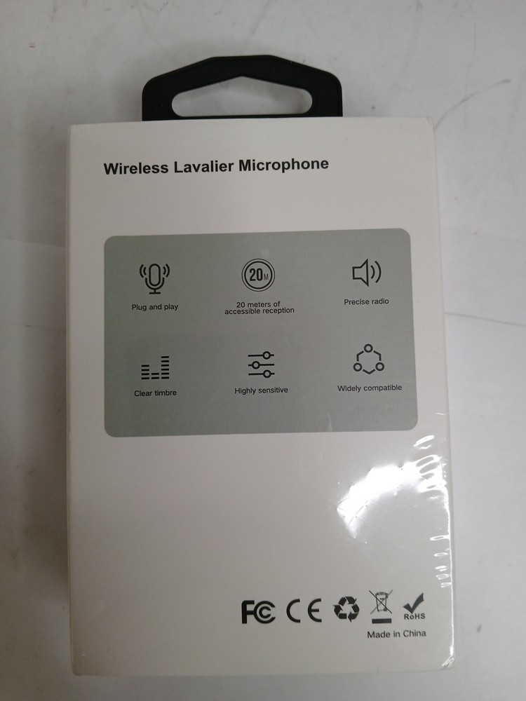 wireless Lavalier microphone Color Pink