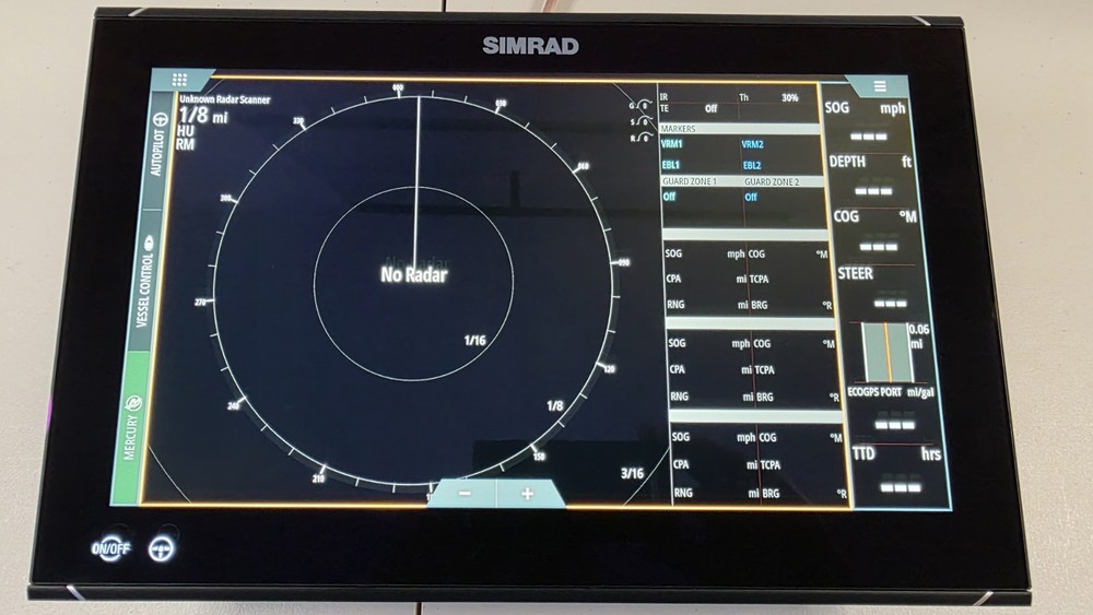 Simrad NSO16 evo3 + OP50 Remote Controller 16” MFD Chartplotter – Complete Set.