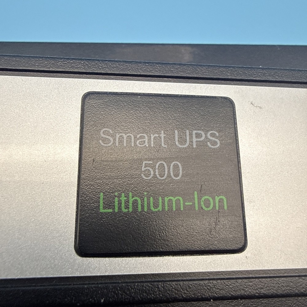 APC SCL500RM1UNC Smart-UPS, Line Interactive, 500VA, Lithium-ion, Rackmount 1U