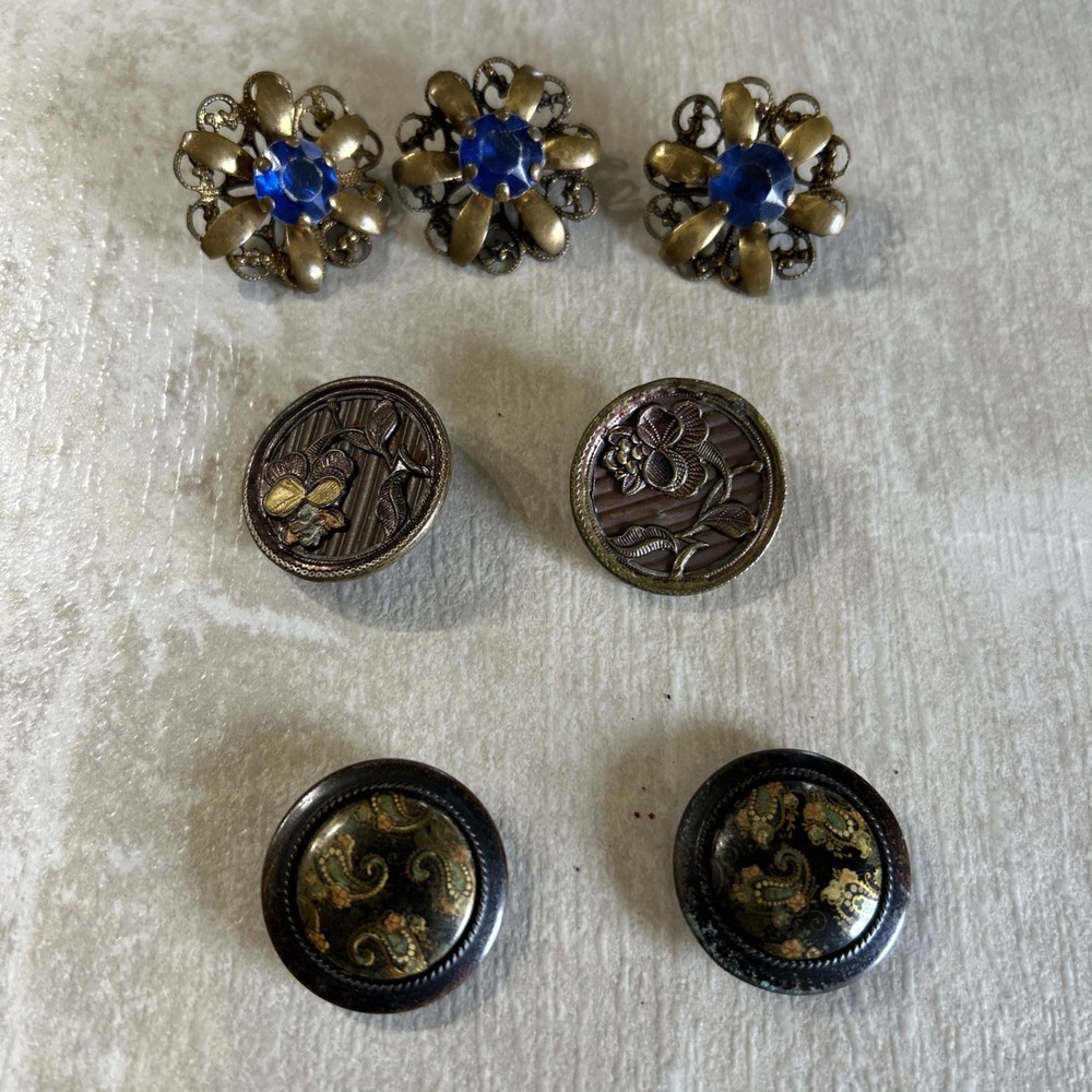 7 Antique Buttons 3 Patterns Used