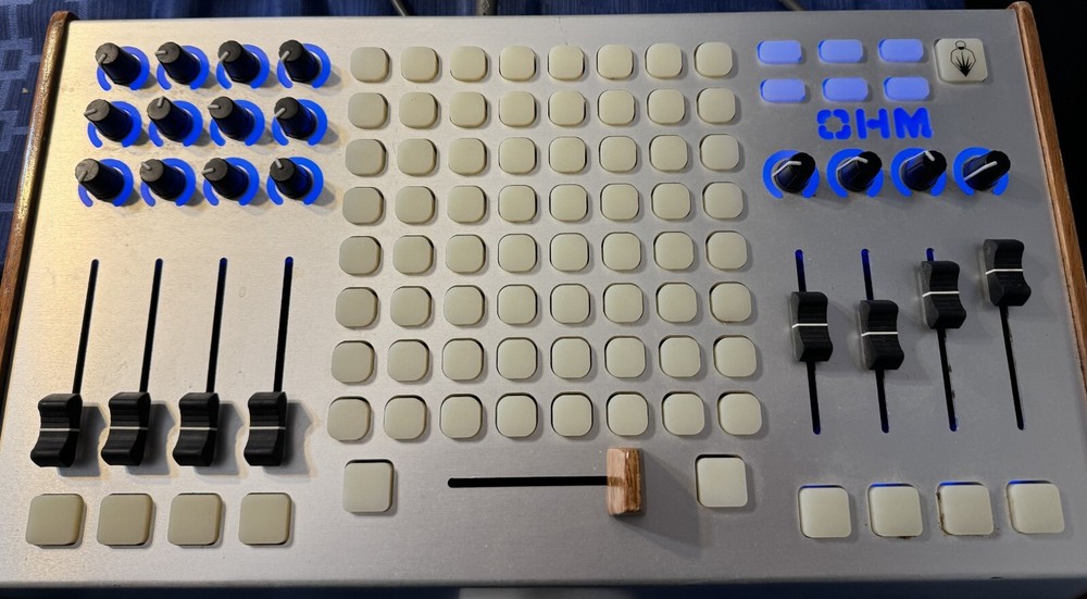 Livid Instruments Ohm 64 RGB Midi Controller