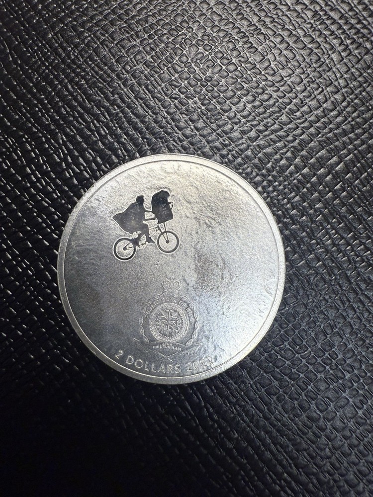 1 OZ 999 Silver Round E.T Universal Studios