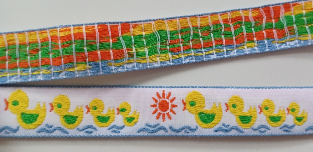 3 Yds. White/Yellow Ducks/Orange Sun 1" Soft Polyester Jacquard EJ-26po