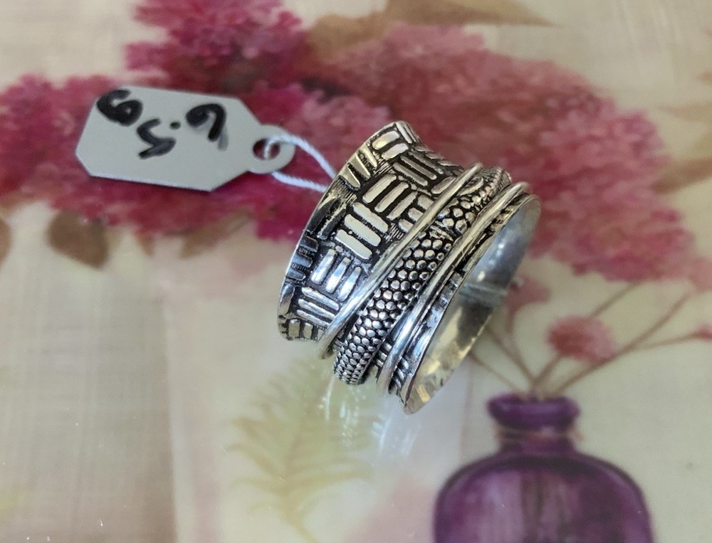 Handmade Sterling Silver Spinner Ring Sz 8.5￼Wide