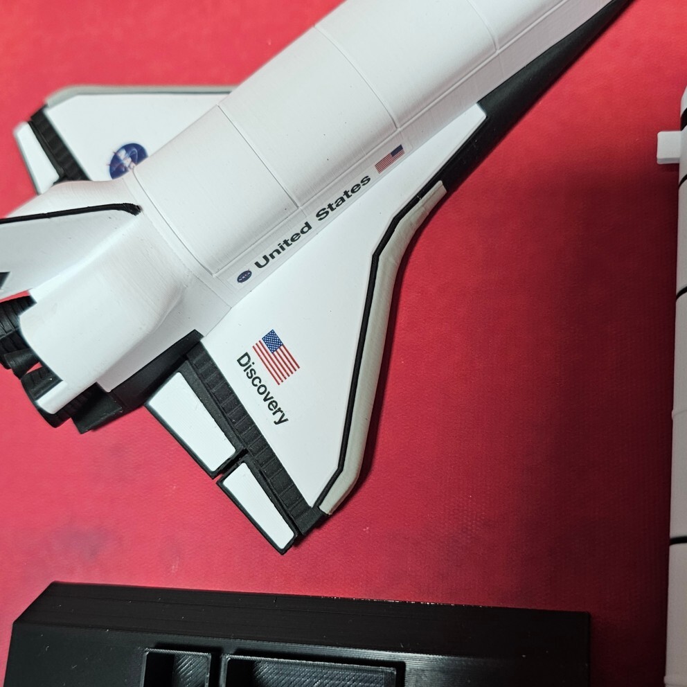 1:200 Scale NASA Space Shuttle Model Rocket Model Painted Finished