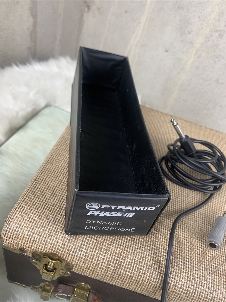 retro pyramid phase iii dynamic microphone With Cord And Adapters