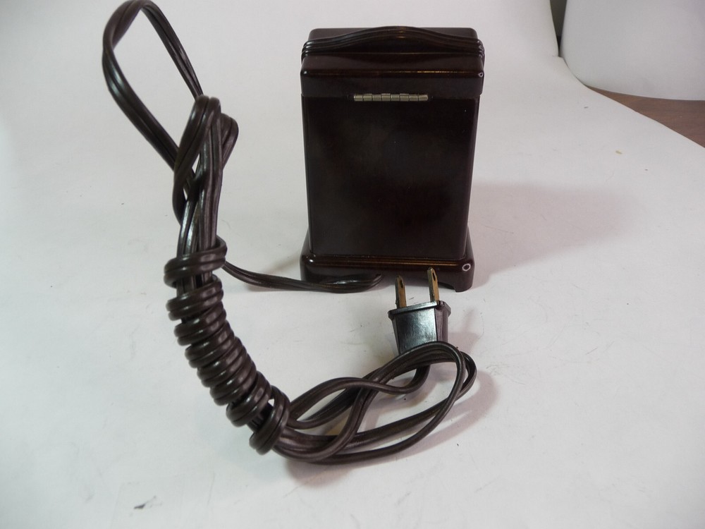 The Tarron Co. (Richelain) Cigar Cig. Lighter With Pack Storage