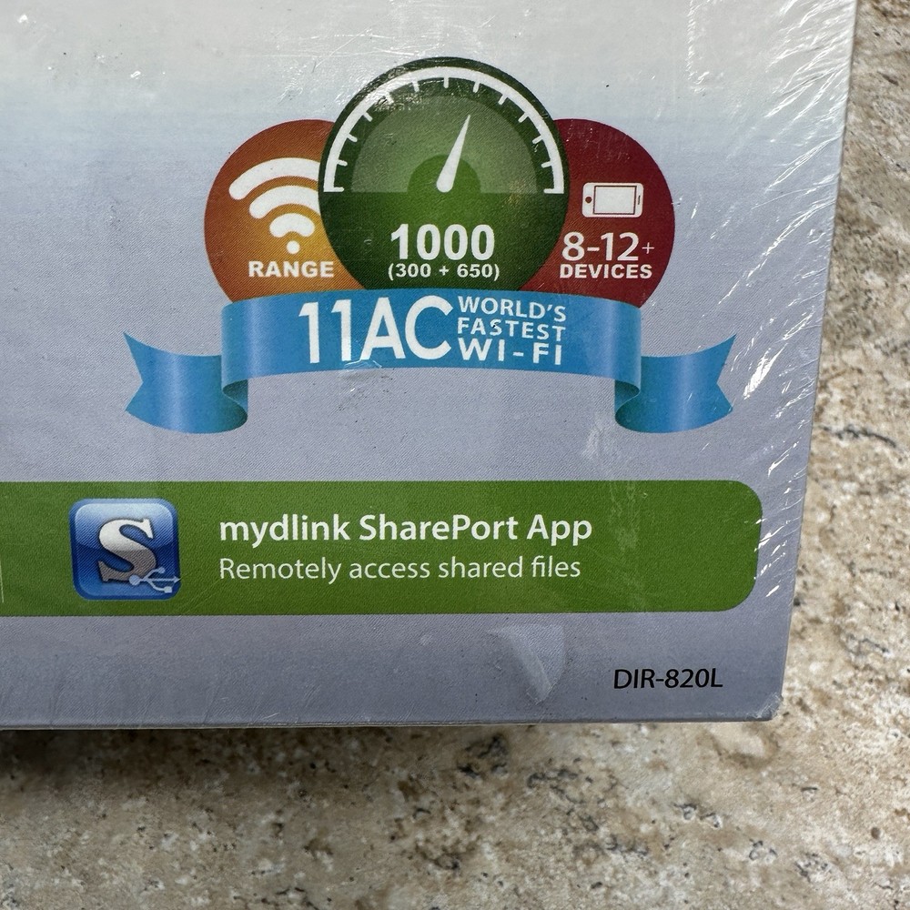 D-Link DIR-820L Wireless AC1000 Dual Band Cloud Router