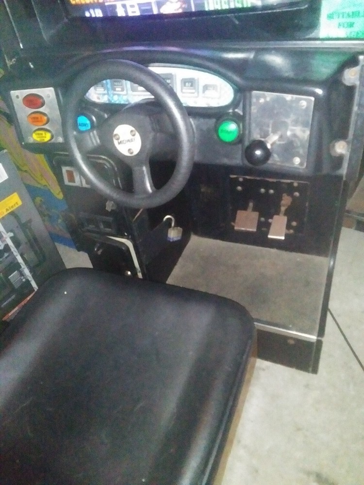 arcade machine by MIDWAY