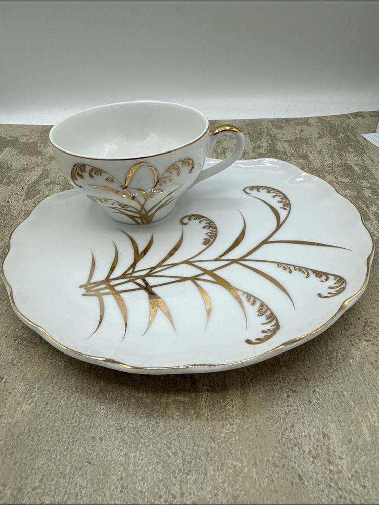 Sterling China Japan – Gold Abstract Plume Pattern Snack Set - Read Description