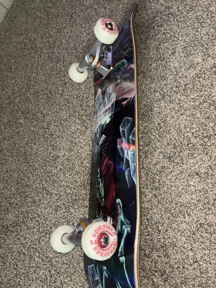 Creature Complete Skateboard Spitfire Wheels + Independent Trucks