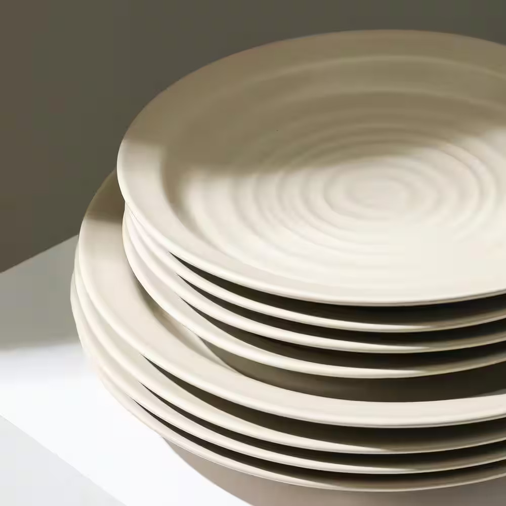 Orbit 4-Piece Beige Stoneware Full Set (Service for 4)