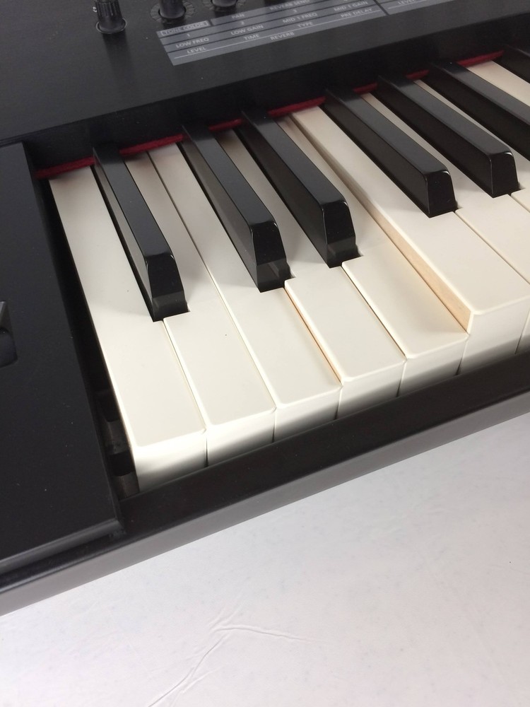 Not Functional Roland RD-2000 88-Key Digital Stage Piano, Black