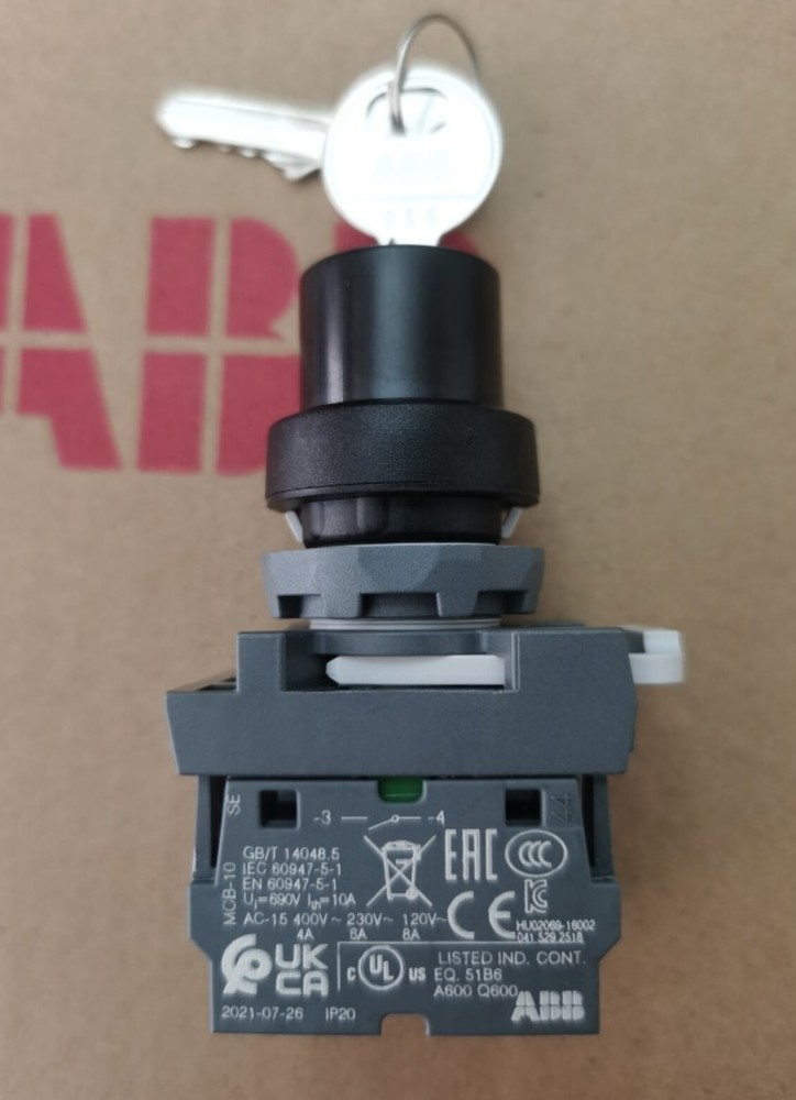 ABB key switch M3SSK1-401-20 2 normally open