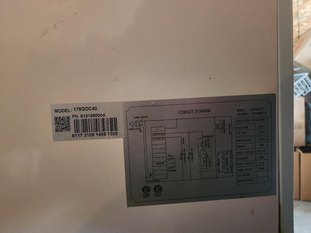Avantco Commercial refrigerator