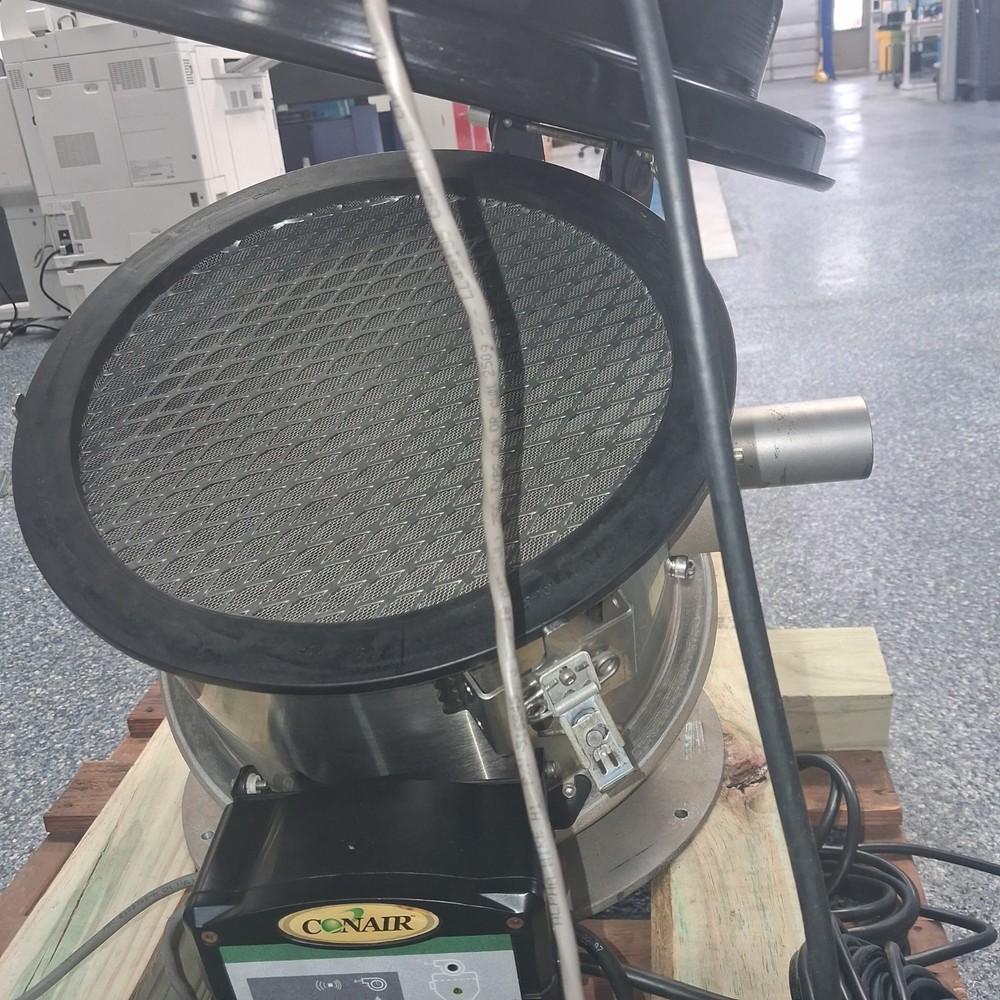 Conair Material Hopper With Vaccum Motor. Model AL 5 With Loader Control